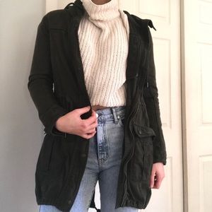 Abercrombie army green unlined parka